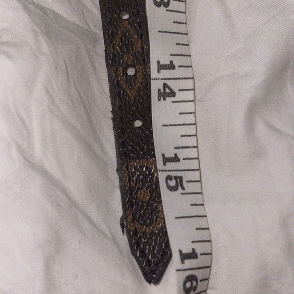 Louis Vuitton wrap around bracelet - Picture 4 of 9